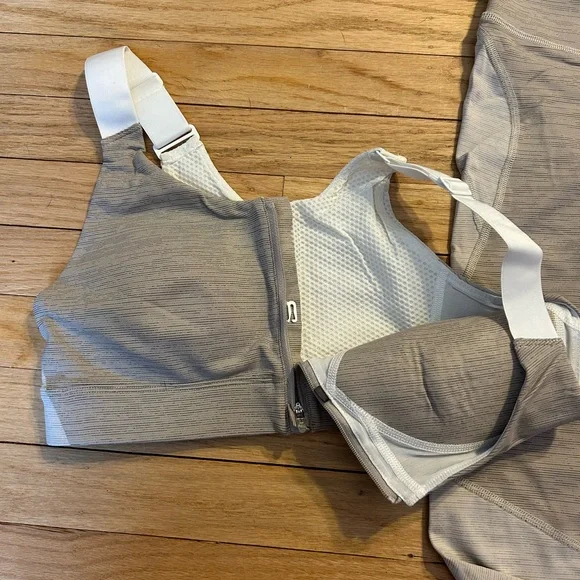 Outdoor Voices 2 Piece Set - Picture 2 of 6